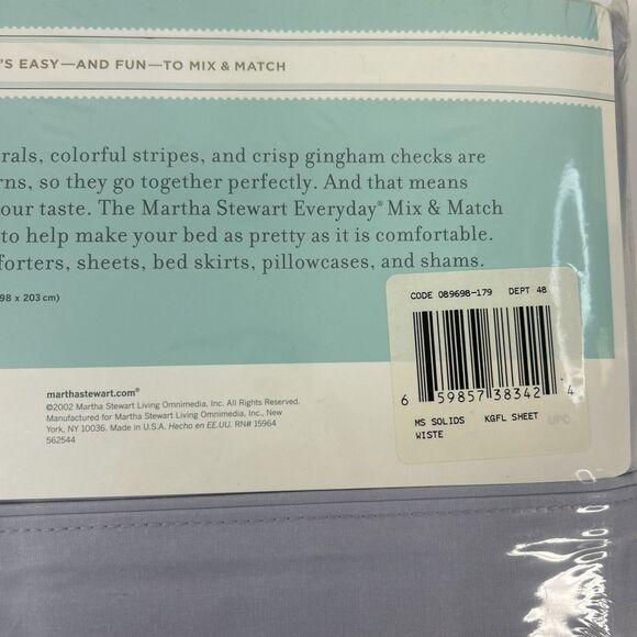 Martha Stewart Flat Sheet KING Size Light Purple 250 Thread Count - Picture 4 of 5